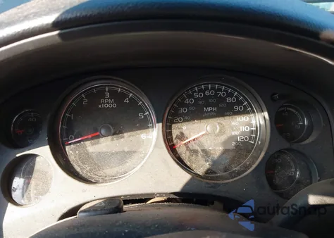 2013 Chevrolet Suburban 1500 Ls z USA, uszkodzony, nr VIN 1GNSCHE05DR348957